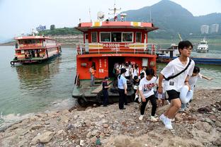 热身赛：徐根宝任总教练的上海05年龄段全运队0-4上海海港队